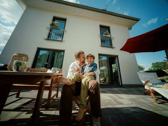 30-Fotos-Imagekampagne-Town-Country-Haus-Dont-Worry-Bau-Happy